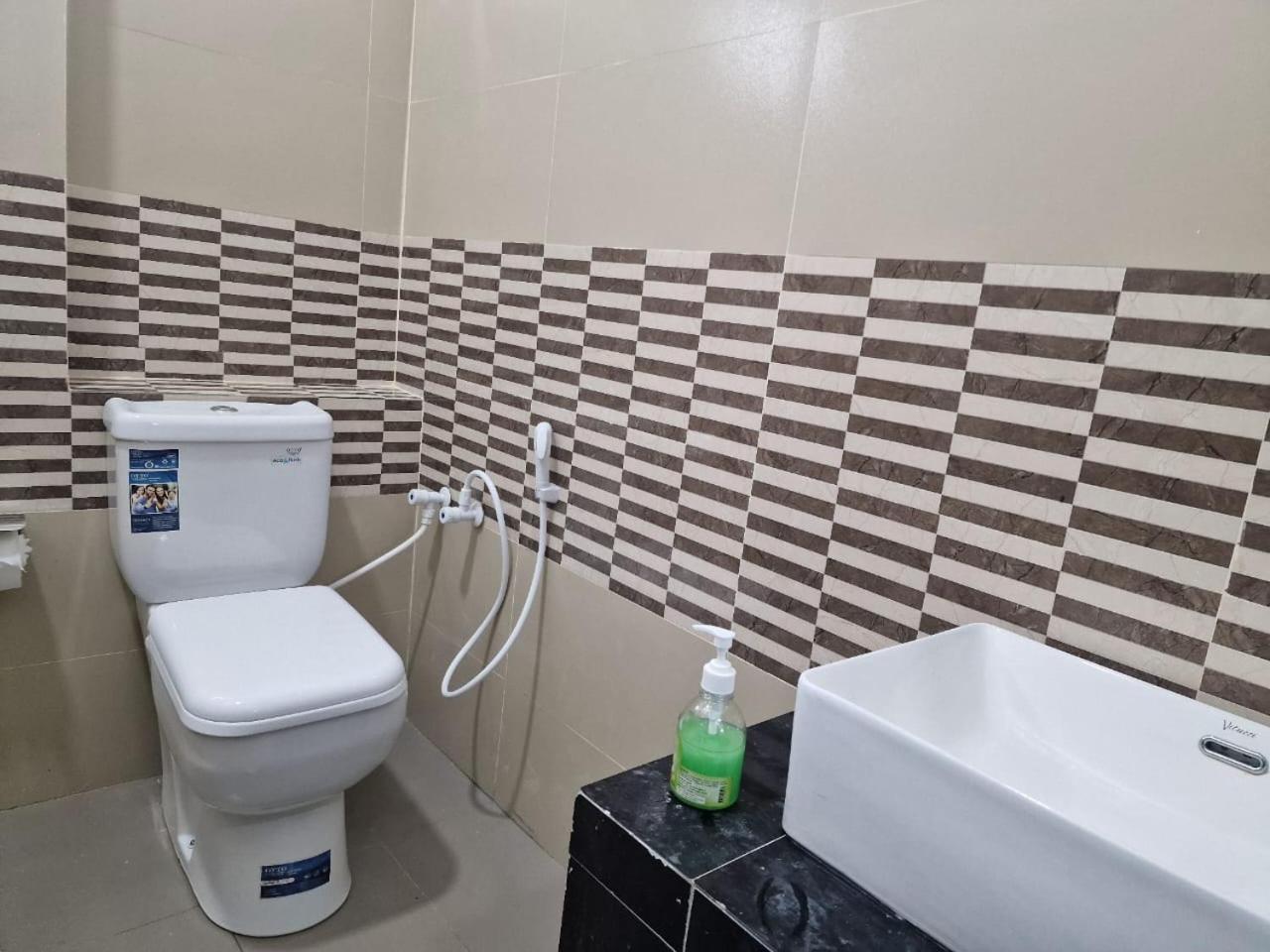 Javi Holiday Home Trincomalee Εξωτερικό φωτογραφία